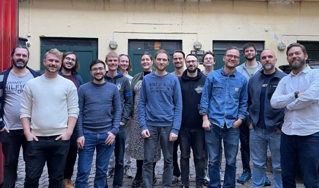 ألعاب Flashbulb: إيجابيات وسلبيات الاستقلال