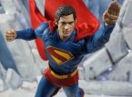 تقدم McFarlane Toys شخصية عمل رسمية Superman 