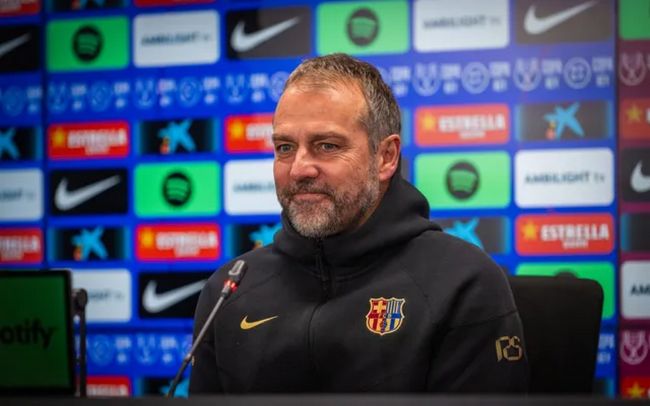 هانسي فليك: "نحن لسنا ريال مدريد، نحن فخورون جدا بكوننا برشلونة"