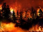 أجبرت حرائق الغابات مئات السياح على الإخلاء في اليونان وكرواتيا