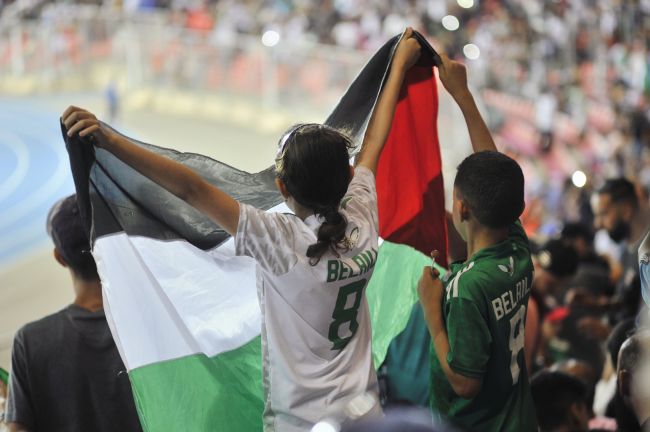فلسطين تحلم بالتأهل لكأس العالم في مباراة الليلة أمام عمان